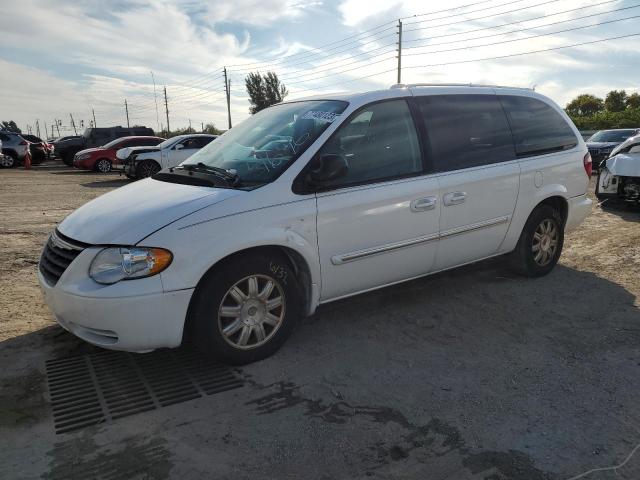 2005 CHRYSLER TOWN & COUNTRY TOURING 2005 image
