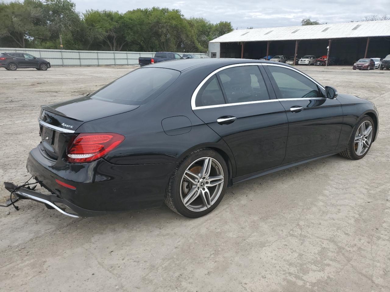 Image 3 of 2018 MERCEDES-BENZ E 300 4MATIC 2018 with VIN WDDZF4KB7JA399387