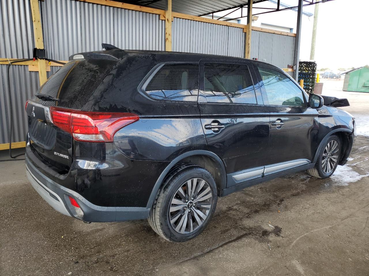 Изображение 3 2019 MITSUBISHI OUTLANDER ES 2019 с VIN JA4AD2A3XKZ015871
