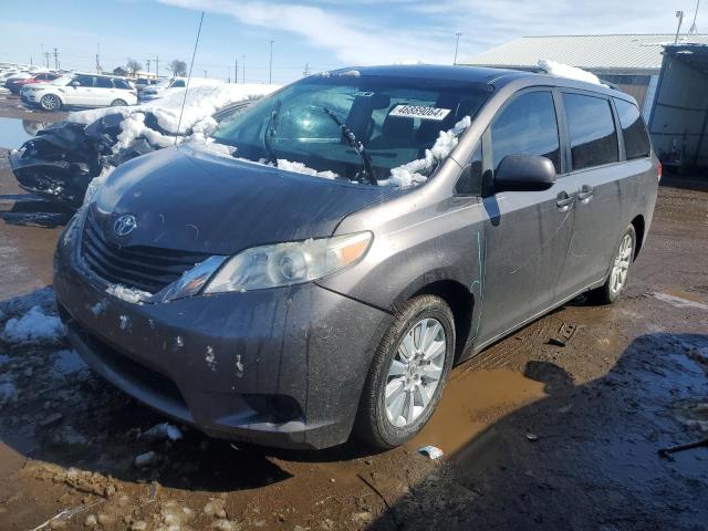 Obraz 1 z 2012 TOYOTA SIENNA LE 2012 z VIN 5TDJK3DC6CS044672