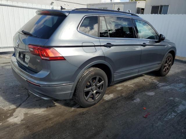 Image 3 of 2018 VOLKSWAGEN TIGUAN SE 2018 with VIN 3VV3B7AX2JM002117