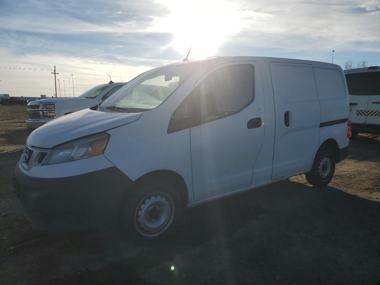 Изображение 1 2017 NISSAN NV200 2.5S 2017 с VIN 3N6CM0KN9HK696806