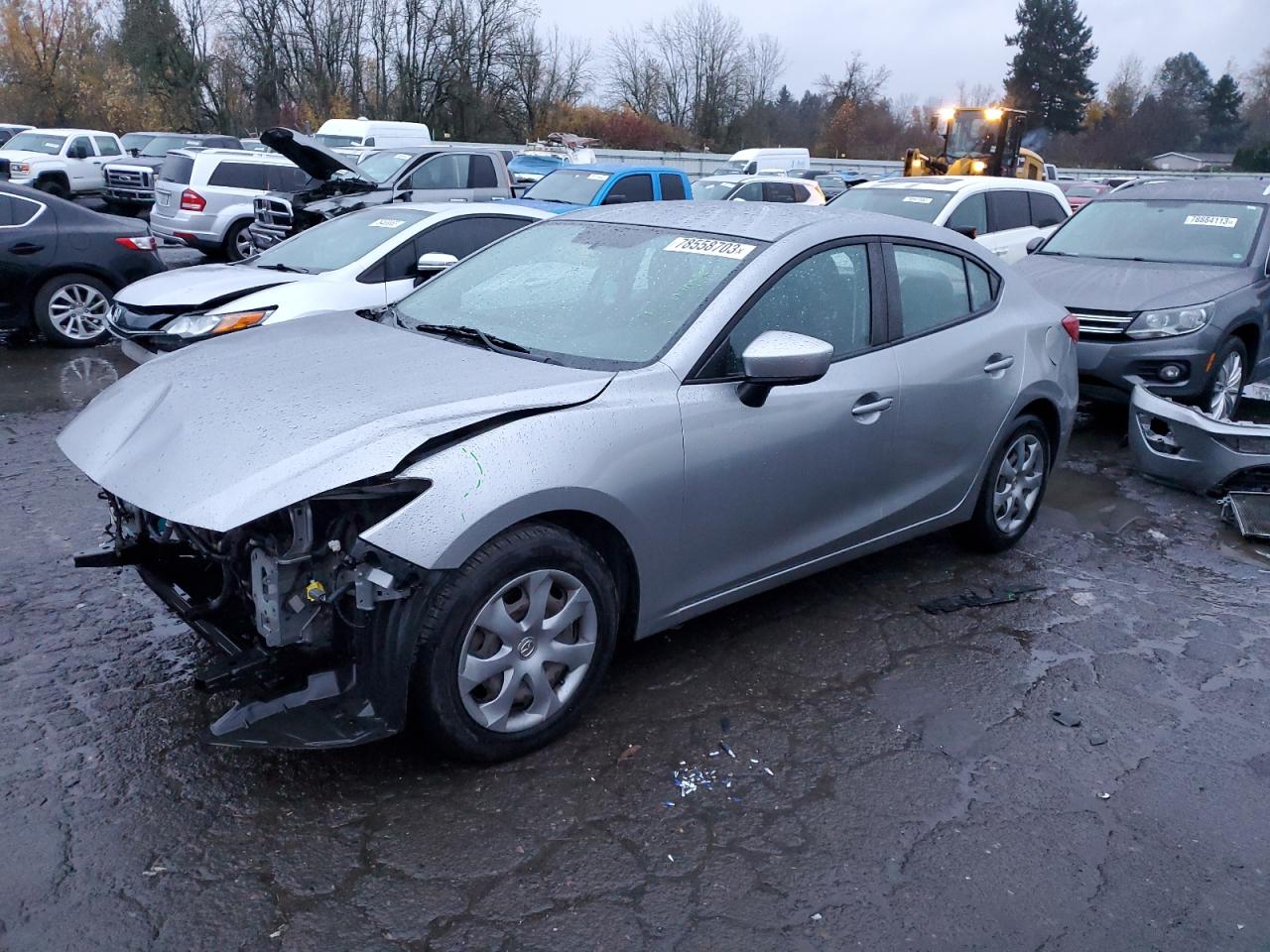 Image 1 of 2014 MAZDA 3 SPORT 2014 with VIN JM1BM1U74E1198917