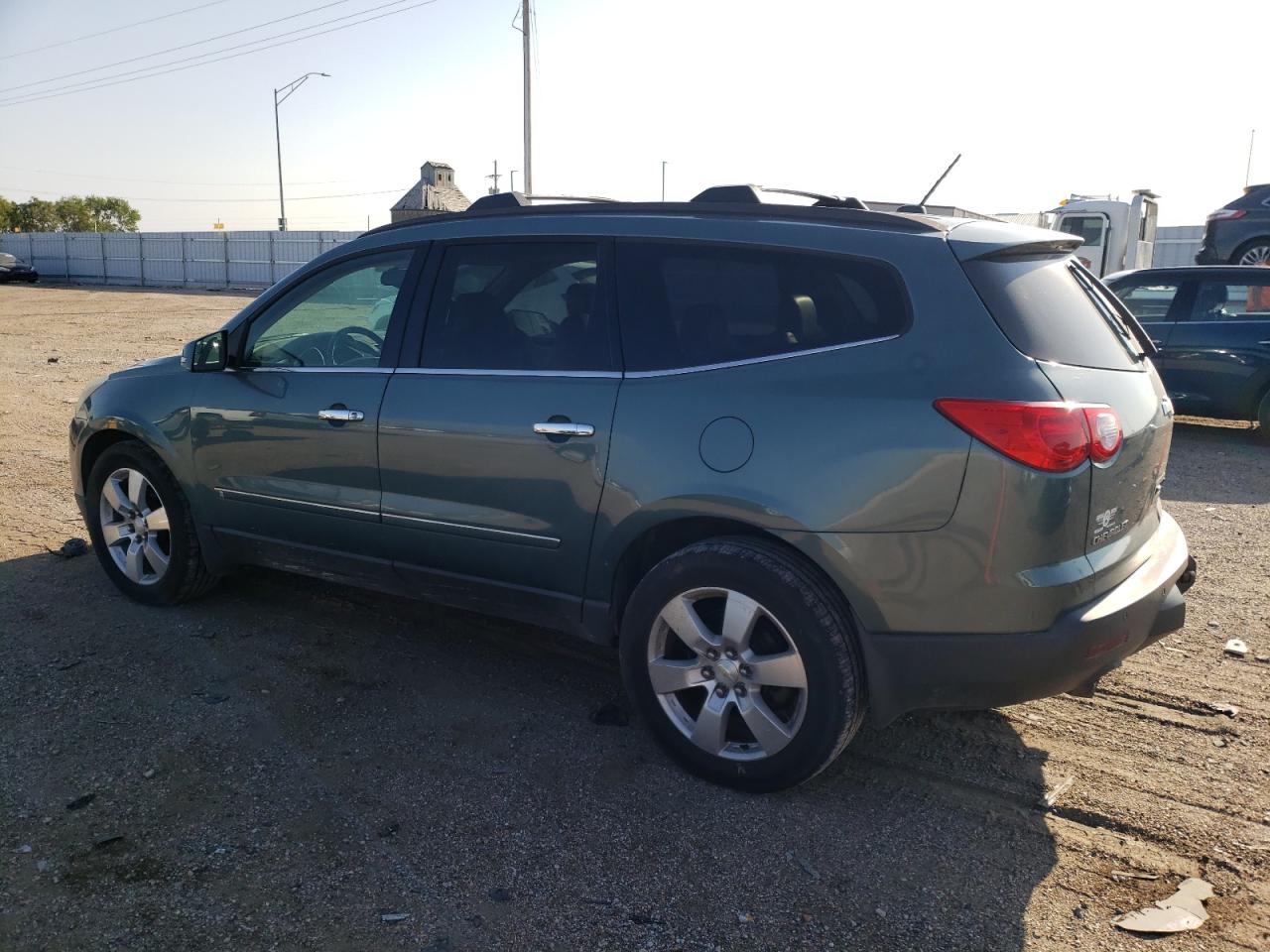 Изображение 2 2009 CHEVROLET TRAVERSE LTZ 2009 с VIN 1GNEV33D59S111160