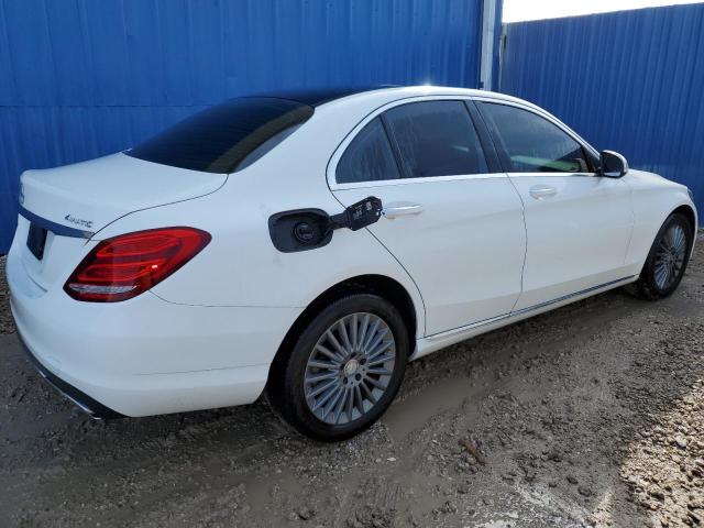 Image 3 of 2015 MERCEDES-BENZ C 300 4MATIC 2015 with VIN 55SWF4KB1FU032186