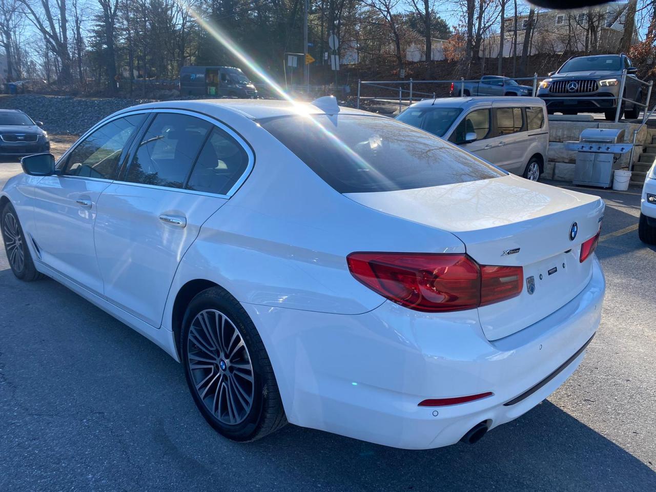 Image 2 of 2018 BMW 530 XI 2018 with VIN WBAJA7C53JWA74027