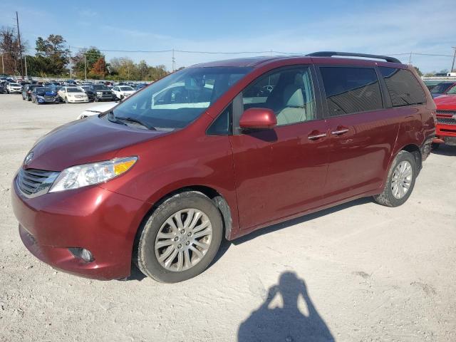Image 2 of 2015 TOYOTA SIENNA XLE 2015 with VIN 5TDYK3DC4FS613926
