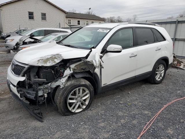 Image 1 of 2014 KIA SORENTO LX 2014 with VIN 5XYKTCA60EG547758