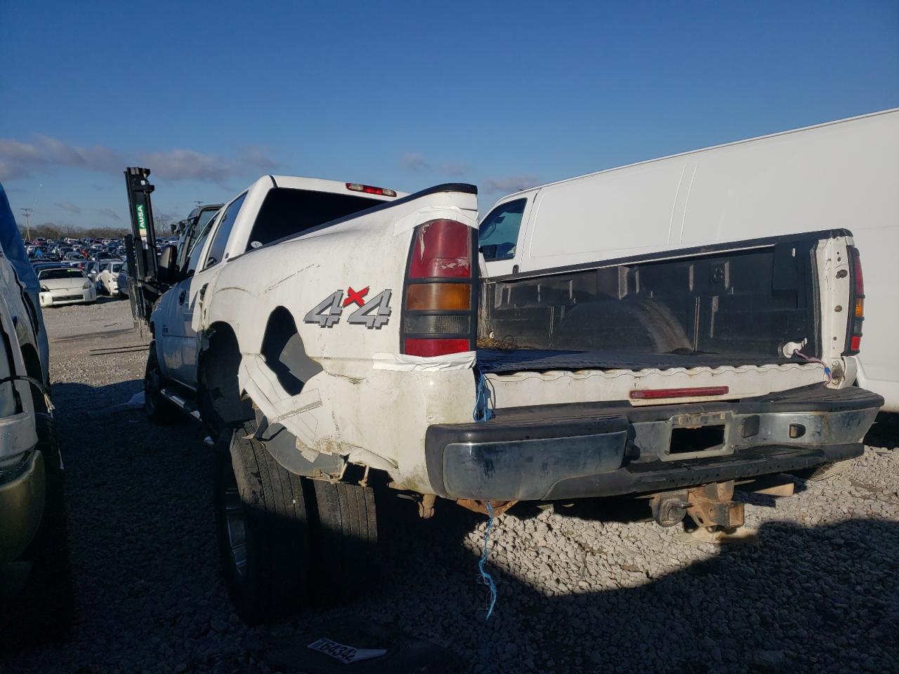 Obraz 2 z 2006 GMC NEW SIERRA K3500 2006 z VIN 1GTJK33D66F189466