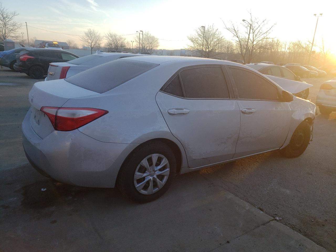 Изображение 3 2015 TOYOTA COROLLA L 2015 с VIN 2T1BURHE5FC244677