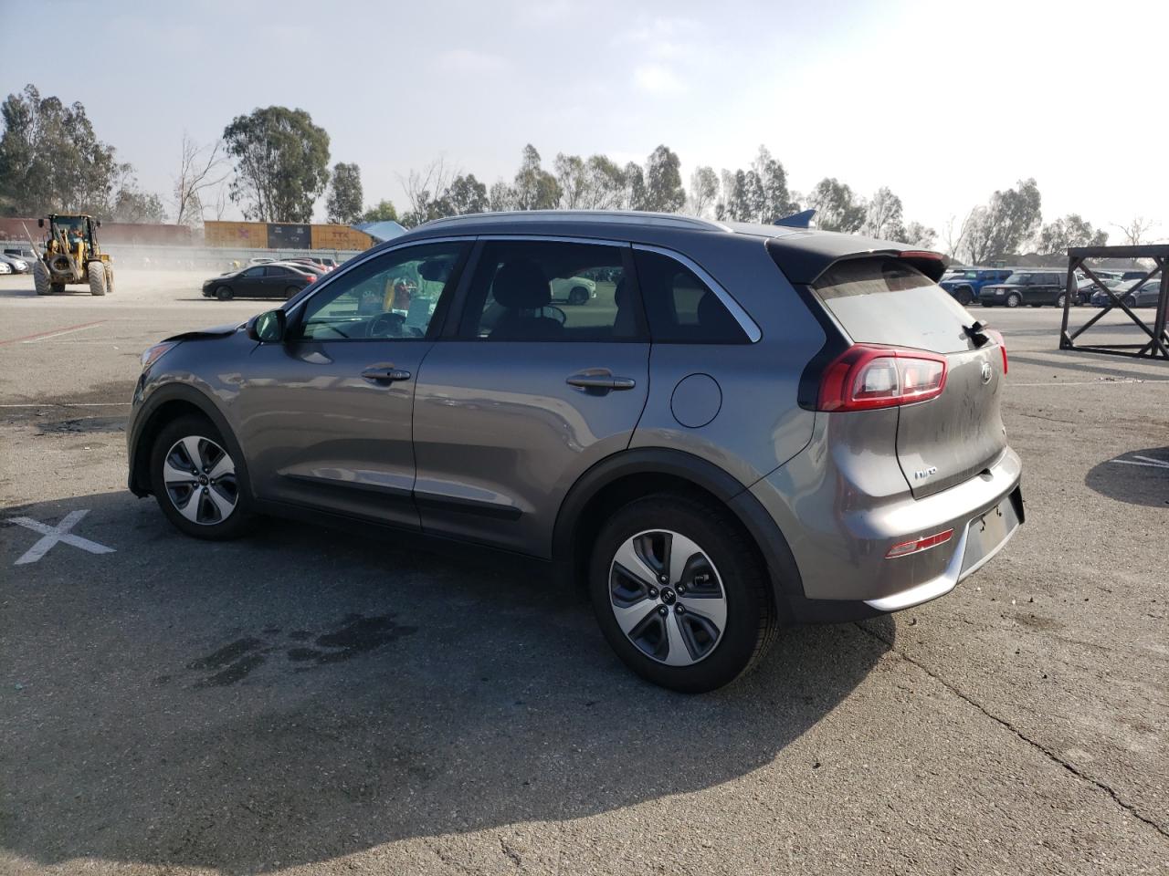 Image 2 of 2018 KIA NIRO FE 2018 with VIN KNDCB3LCXJ5200161