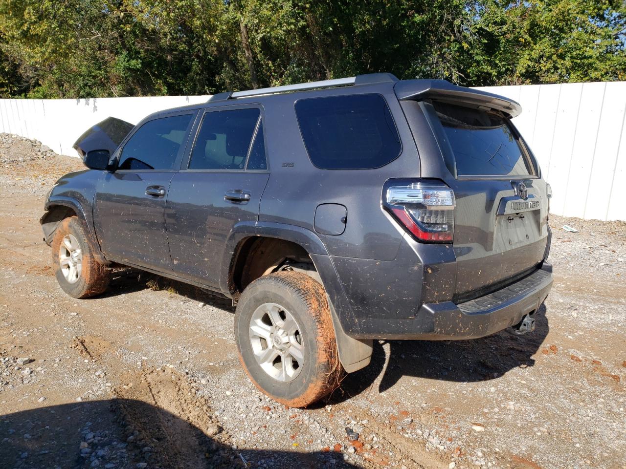 Изображение 2 2019 TOYOTA 4RUNNER SR5 2019 с VIN JTEZU5JR1K5192441