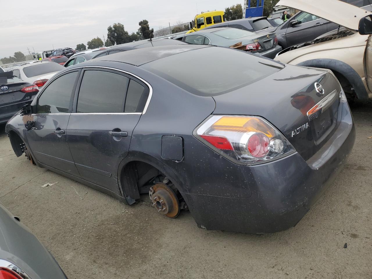 Obraz 2 z 2010 NISSAN ALTIMA BASE 2010 z VIN 1N4AL2AP1AN513223