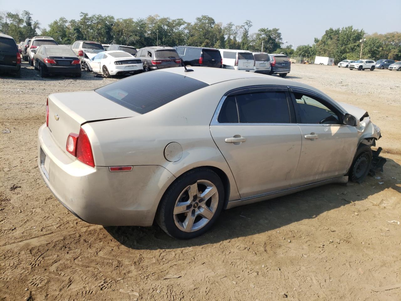 Image 3 of 2010 CHEVROLET MALIBU 1LT 2010 with VIN 1G1ZC5EB1AF109936