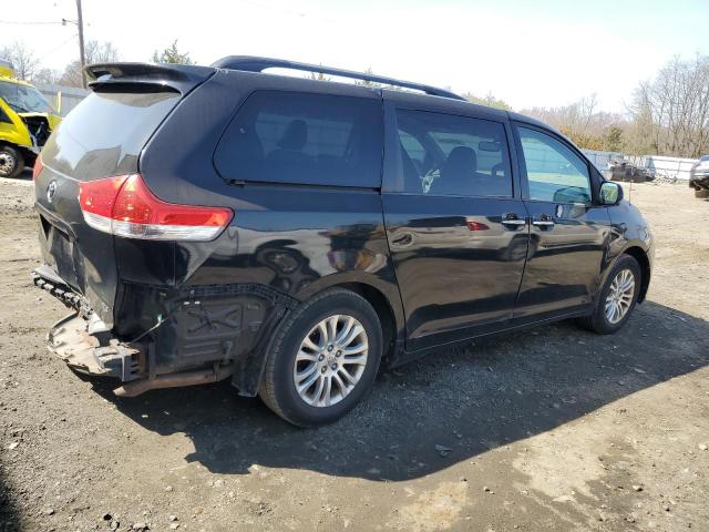 Image 3 of 2013 TOYOTA SIENNA XLE 2013 with VIN 5TDYK3DC3DS334903