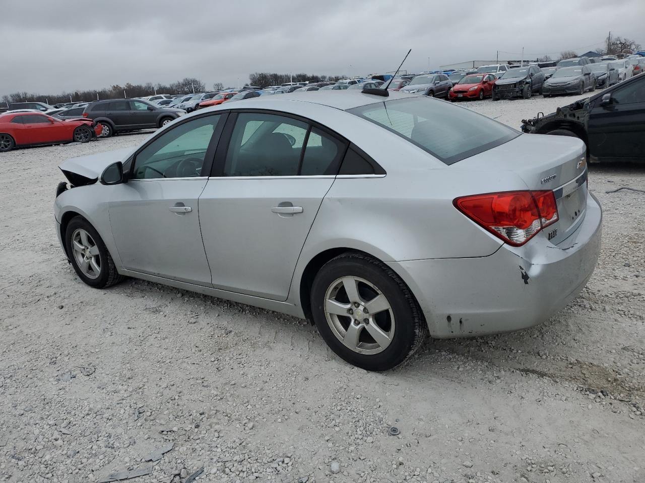 Obraz 2 z 2016 CHEVROLET CRUZE LIMITED LT 2016 z VIN 1G1PE5SBXG7123827
