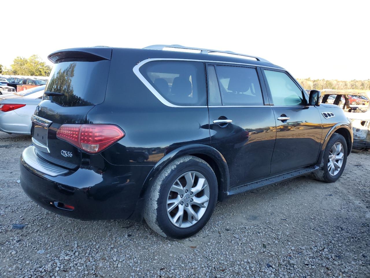 Obraz 3 z 2012 INFINITI QX56  2012 z VIN JN8AZ2NCXC9315272