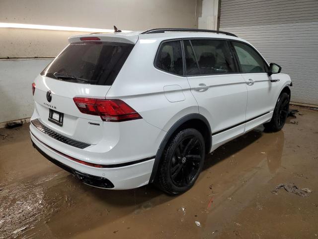 Изображение 3 2024 VOLKSWAGEN TIGUAN SE R-LINE BLACK 2024 с VIN 3VV8B7AXXRM025422