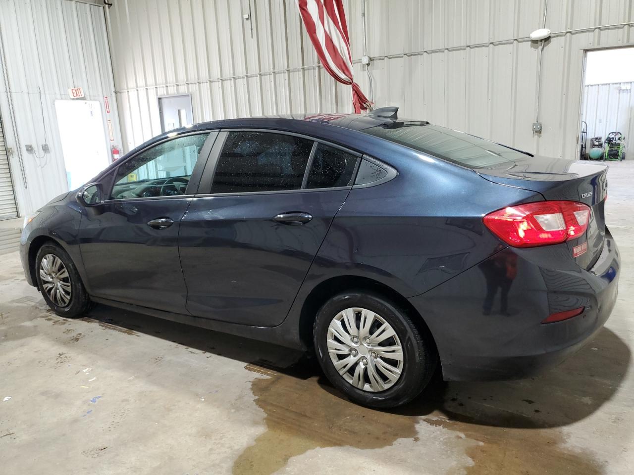 Obraz 2 z 2016 CHEVROLET CRUZE LS 2016 z VIN 1G1BC5SM4G7289519