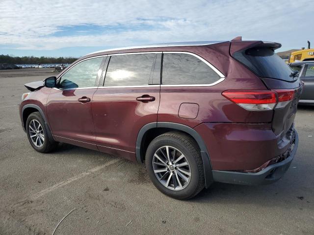 Image 2 of 2018 TOYOTA HIGHLANDER SE 2018 with VIN 5TDJZRFH8JS495493