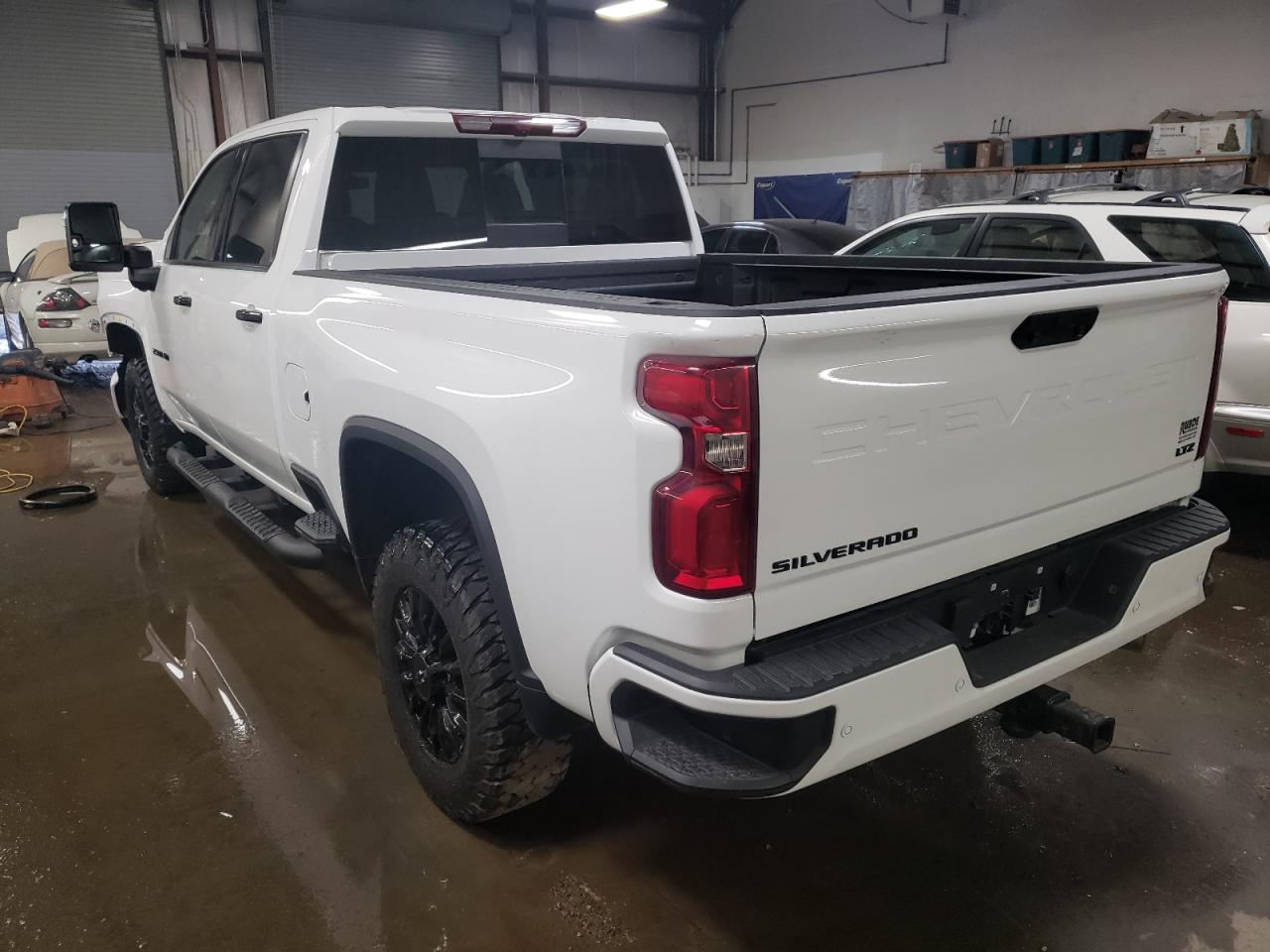 Изображение 2 2023 CHEVROLET SILVERADO K2500 HEAVY DUTY LTZ 2023 с VIN 1GC4YPEY9PF187327