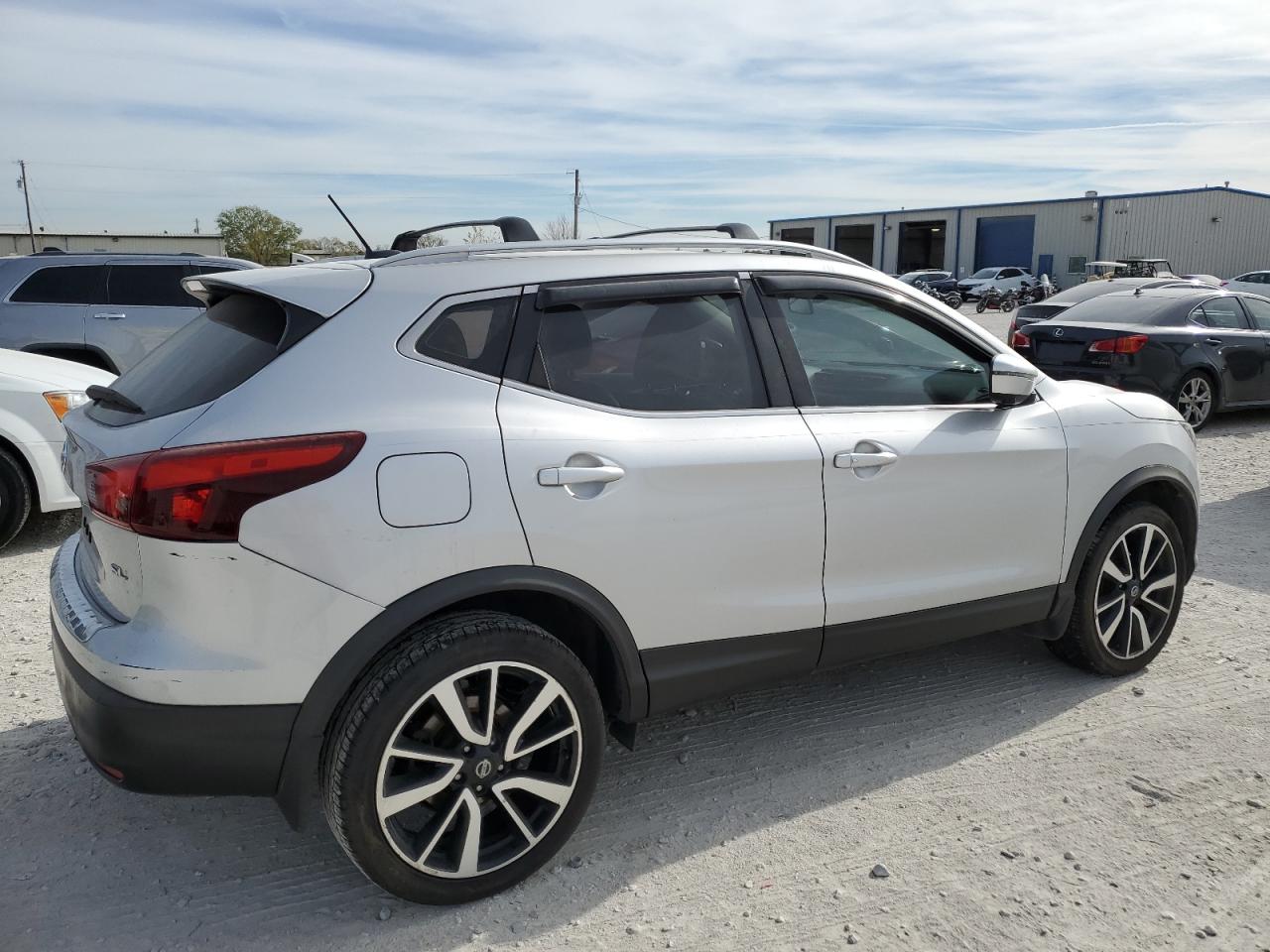 Image 3 of 2017 NISSAN ROGUE SPORT S 2017 with VIN JN1BJ1CP4HW023426