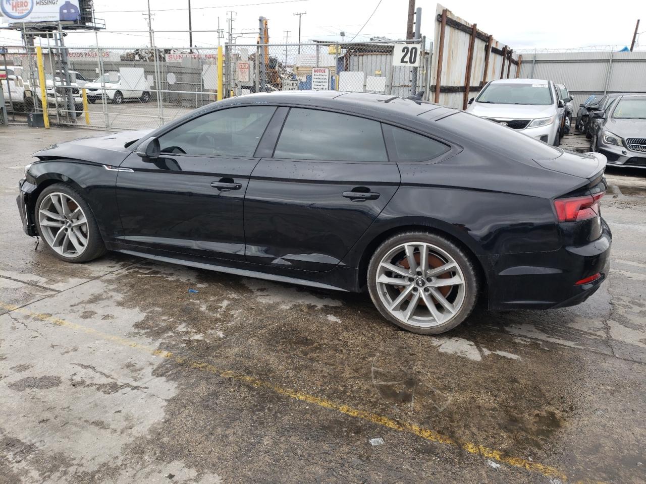 Изображение 2 Audi A5 Premium Plus S-Line 2019 с VIN WAUENCF55KA092311