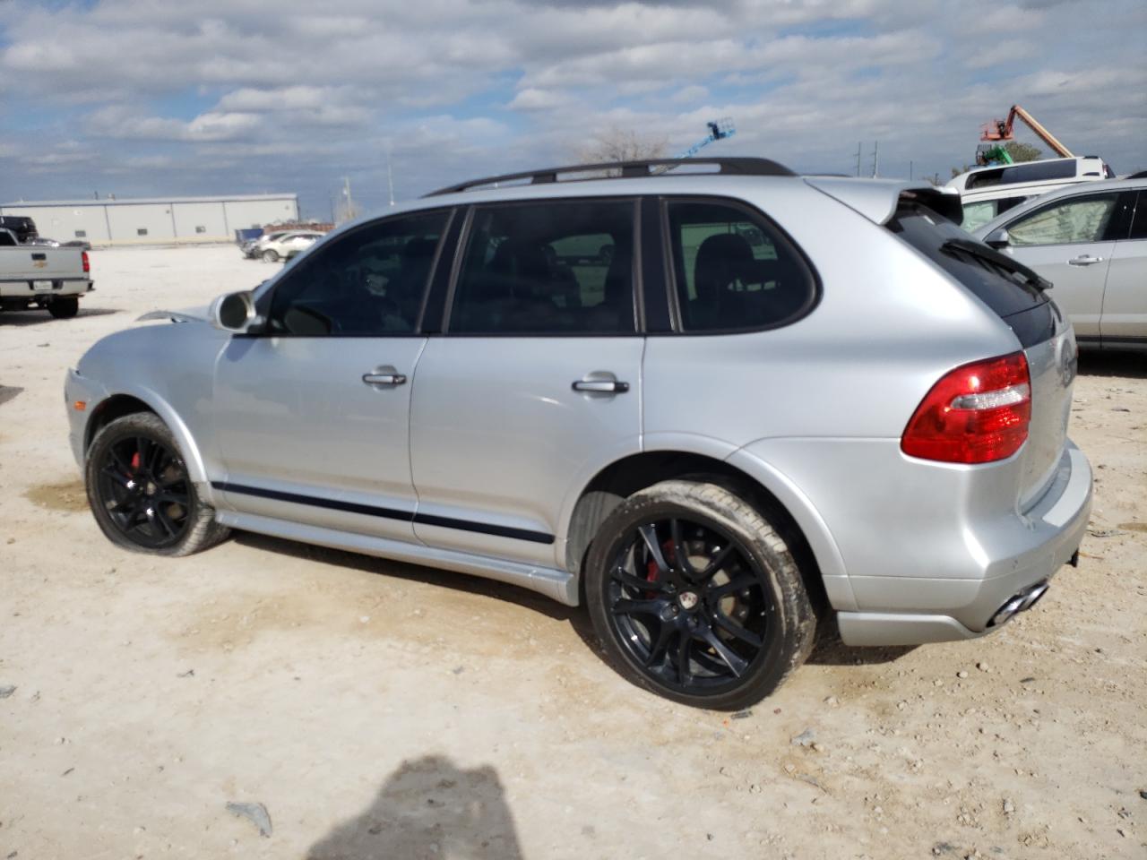Изображение 2 2009 PORSCHE CAYENNE GTS 2009 с VIN WP1AD29P09LA66031