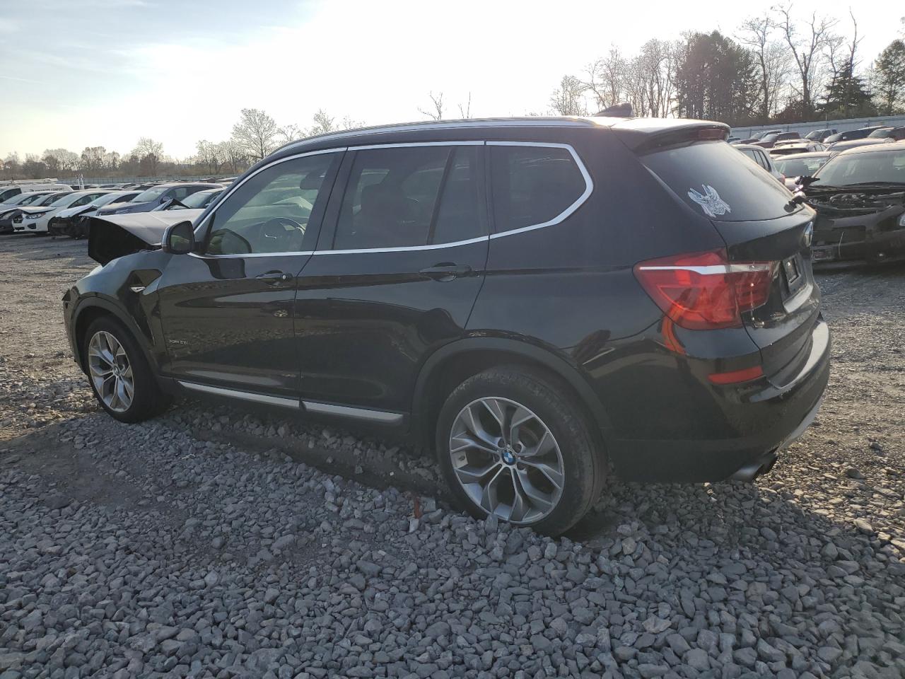 Изображение 2 2017 BMW X3 XDRIVE28I 2017 с VIN 5UXWX9C39H0W73251