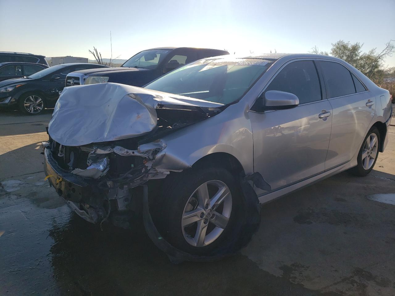Image 1 of 2014 TOYOTA CAMRY L 2014 with VIN 4T1BF1FK4EU378369