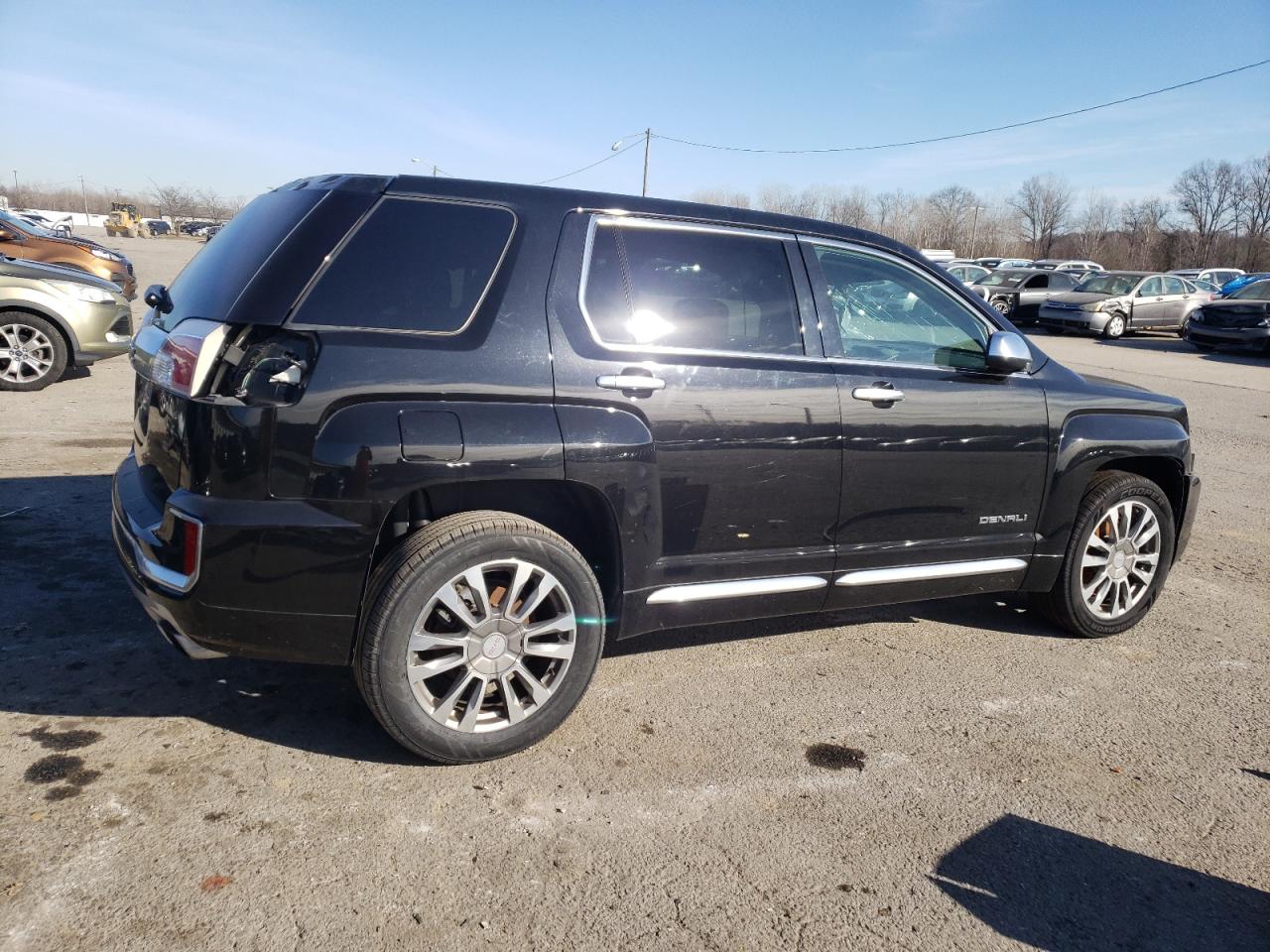 Image 3 of 2016 GMC TERRAIN DENALI 2016 with VIN 2GKFLRE32G6203566