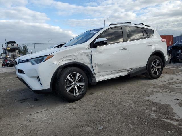 Image 3 of 2016 TOYOTA RAV4 XLE 2016 with VIN JTMWFREVXGJ078663