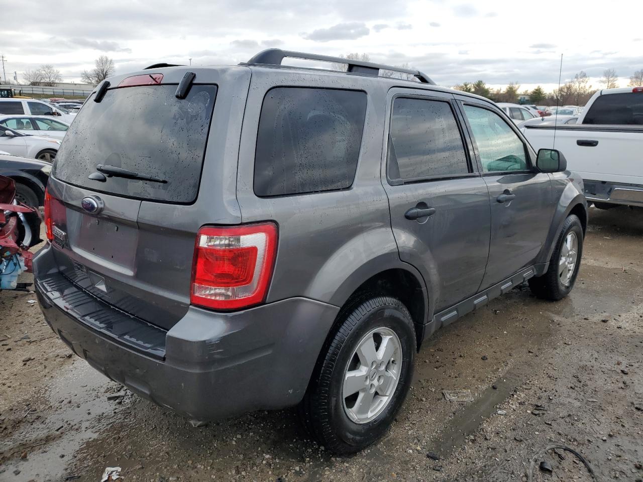 Image 3 of 2012 FORD ESCAPE XLT 2012 with VIN 1FMCU0D75CKC69589