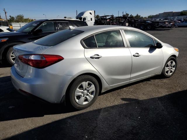 Изображение 3 2016 KIA FORTE LX 2016 с VIN KNAFK4A63G5565321