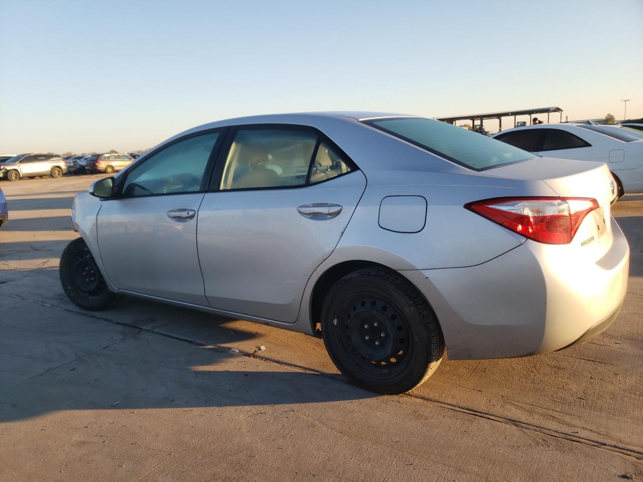 Image 2 of 2016 TOYOTA COROLLA L 2016 with VIN 5YFBURHE4GP403304