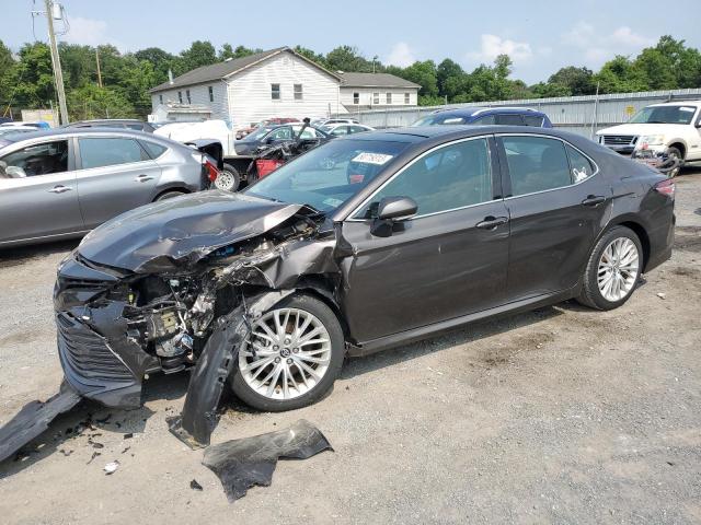 Obraz 1 z 2018 TOYOTA CAMRY L 2018 z VIN 4T1B11HK9JU038592