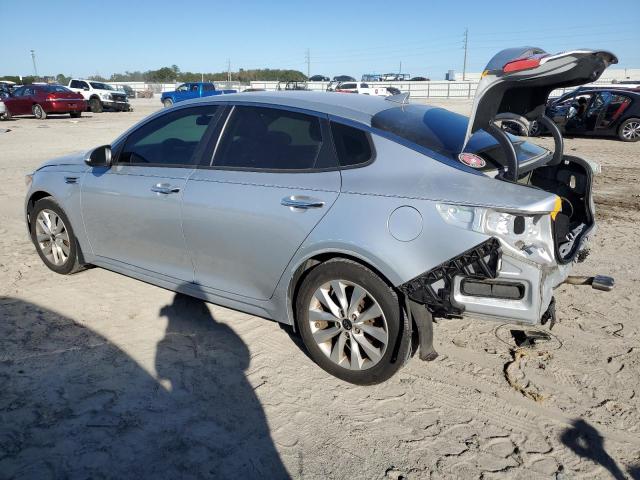 Изображение 2 2018 KIA OPTIMA LX 2018 с VIN 5XXGT4L30JG266413