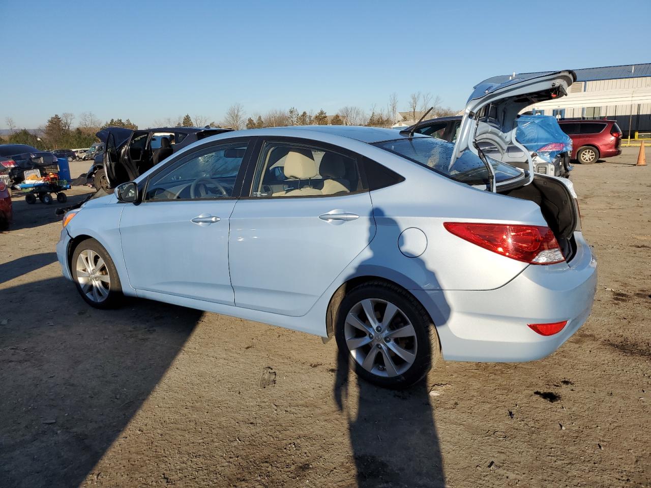 Изображение 2 2014 HYUNDAI ACCENT GLS 2014 с VIN KMHCU4AE8EU595601