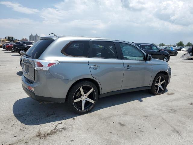 Obraz 3 z 2014 MITSUBISHI OUTLANDER ES 2014 z VIN JA4AD2A31EZ018209