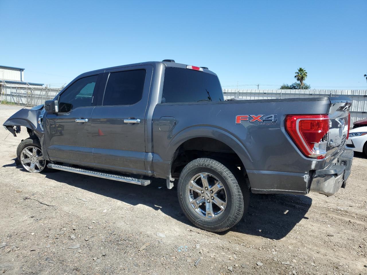 Изображение 2 2021 FORD F150 SUPERCREW 2021 с VIN 1FTFW1E51MKE39141