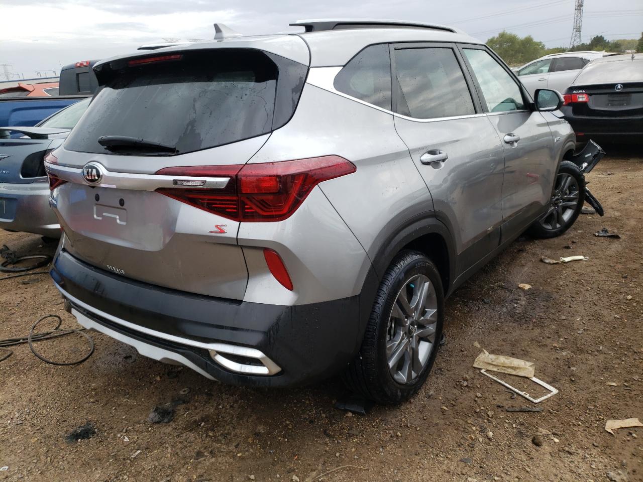 Image 3 of 2021 KIA SELTOS S 2021 with VIN KNDEUCAA4M7178977