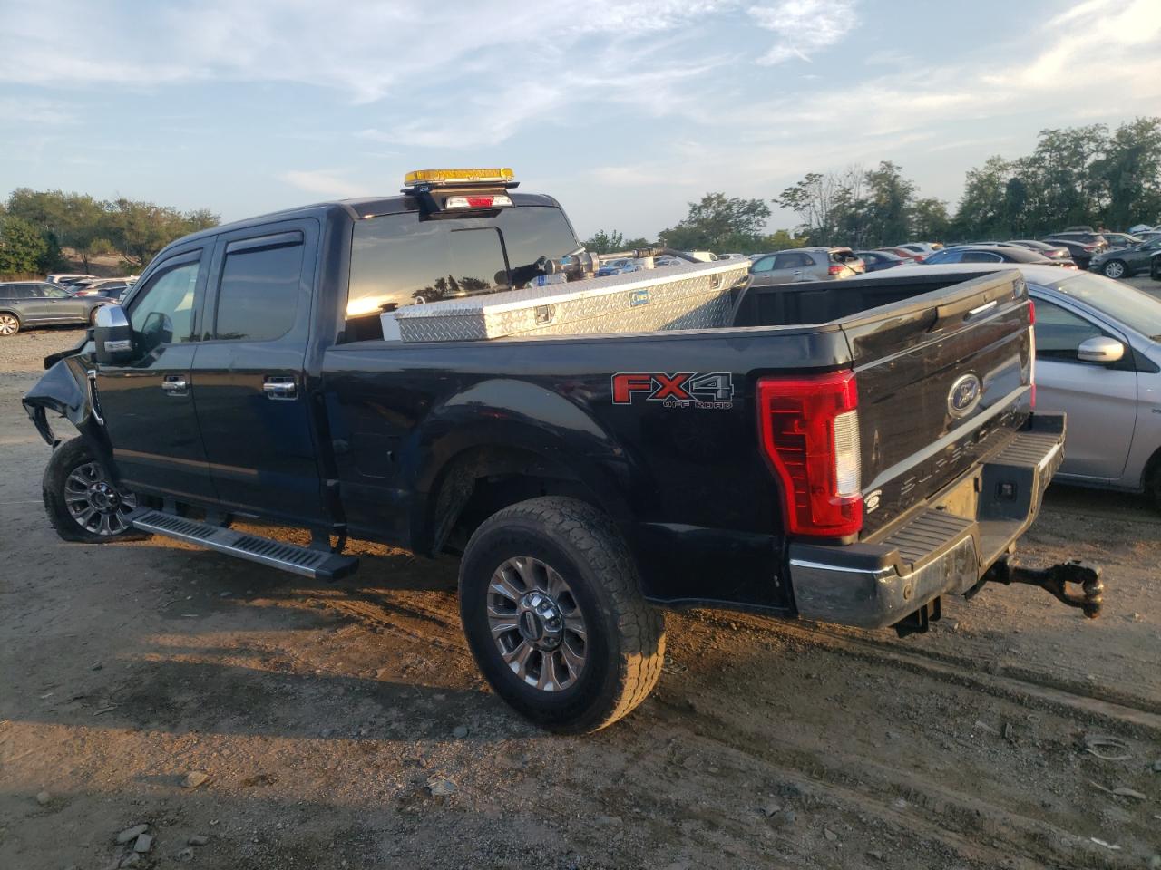 Image 2 of 2019 FORD F250 SUPER DUTY 2019 with VIN 1FT7W2B69KED06839