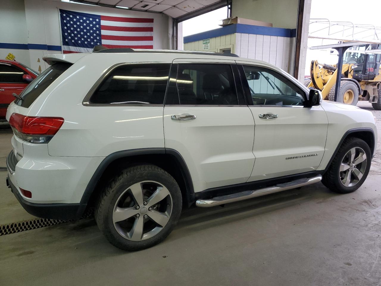 Image 3 of 2015 JEEP GRAND CHEROKEE LIMITED 2015 with VIN 1C4RJFBM0FC716153