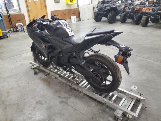 Obraz 3 z 2015 Yamaha YZFR3 2015 z VIN MH3RH06Y1FK002318