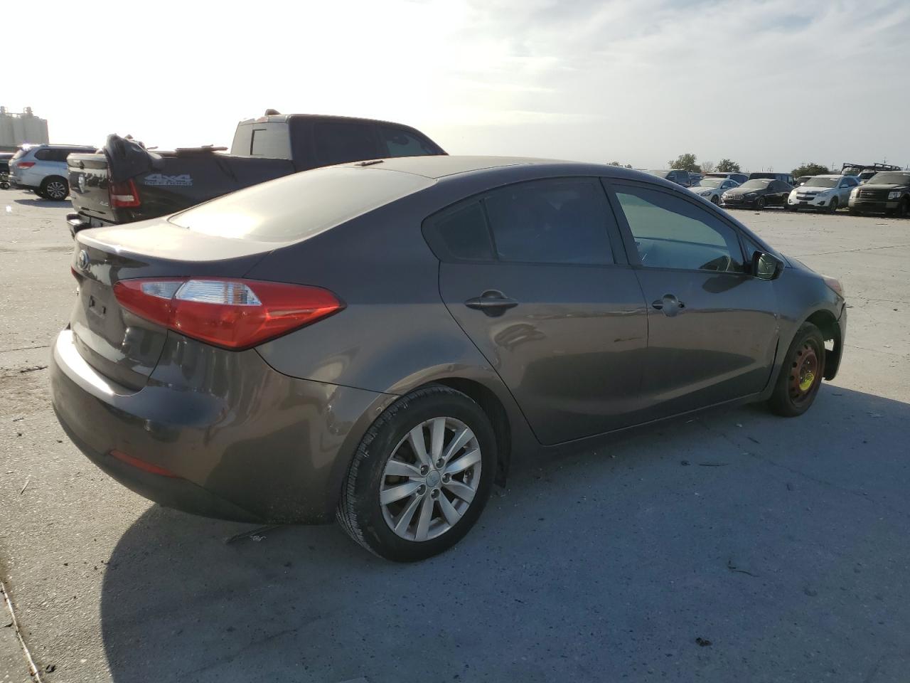Obraz 3 z 2014 KIA FORTE LX 2014 z VIN KNAFX4A67E5233557