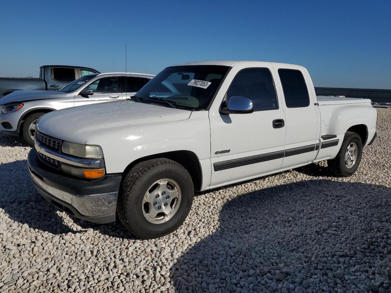 2001 CHEVROLET SILVERADO C1500 2001 image