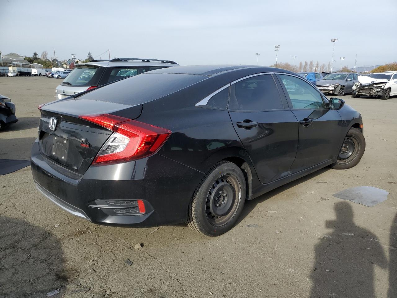 Obraz 3 z 2020 HONDA CIVIC LX 2020 z VIN 19XFC2F61LE200325