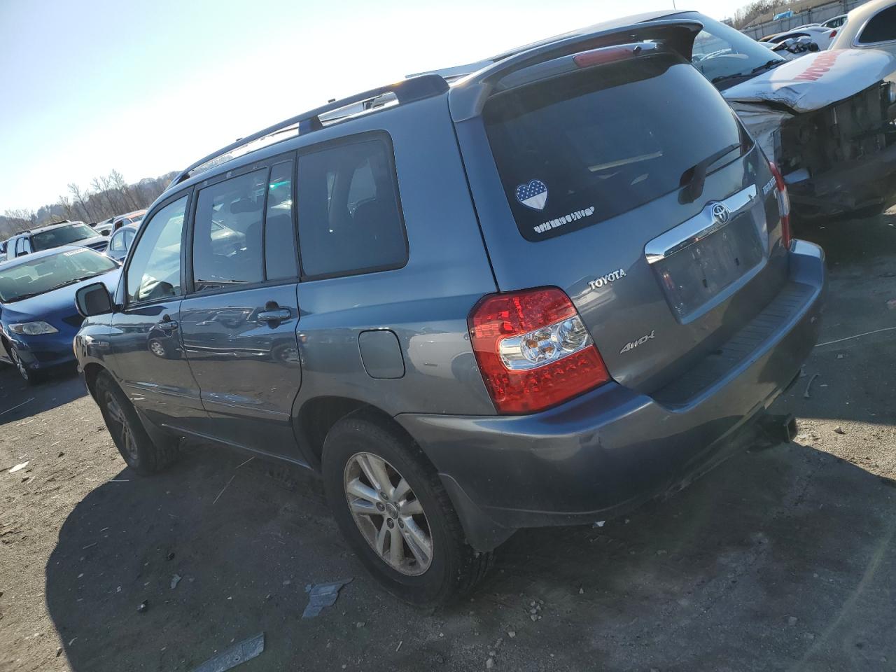 Image 2 of 2006 TOYOTA HIGHLANDER HYBRID 2006 with VIN JTEEW21A360017144