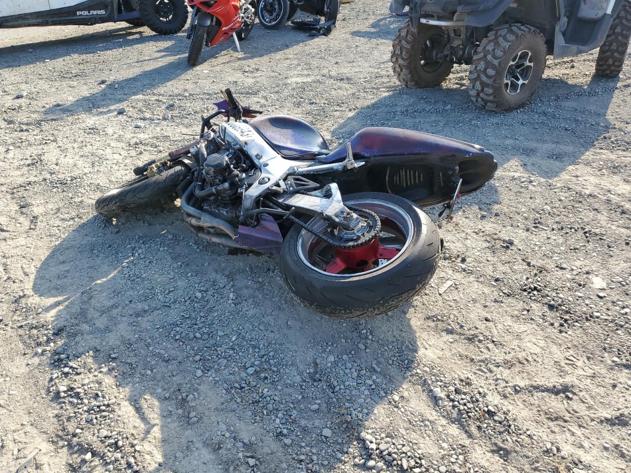 Изображение 3 2002 SUZUKI GSX-R1000  2002 с VIN JS1GT74A122106525