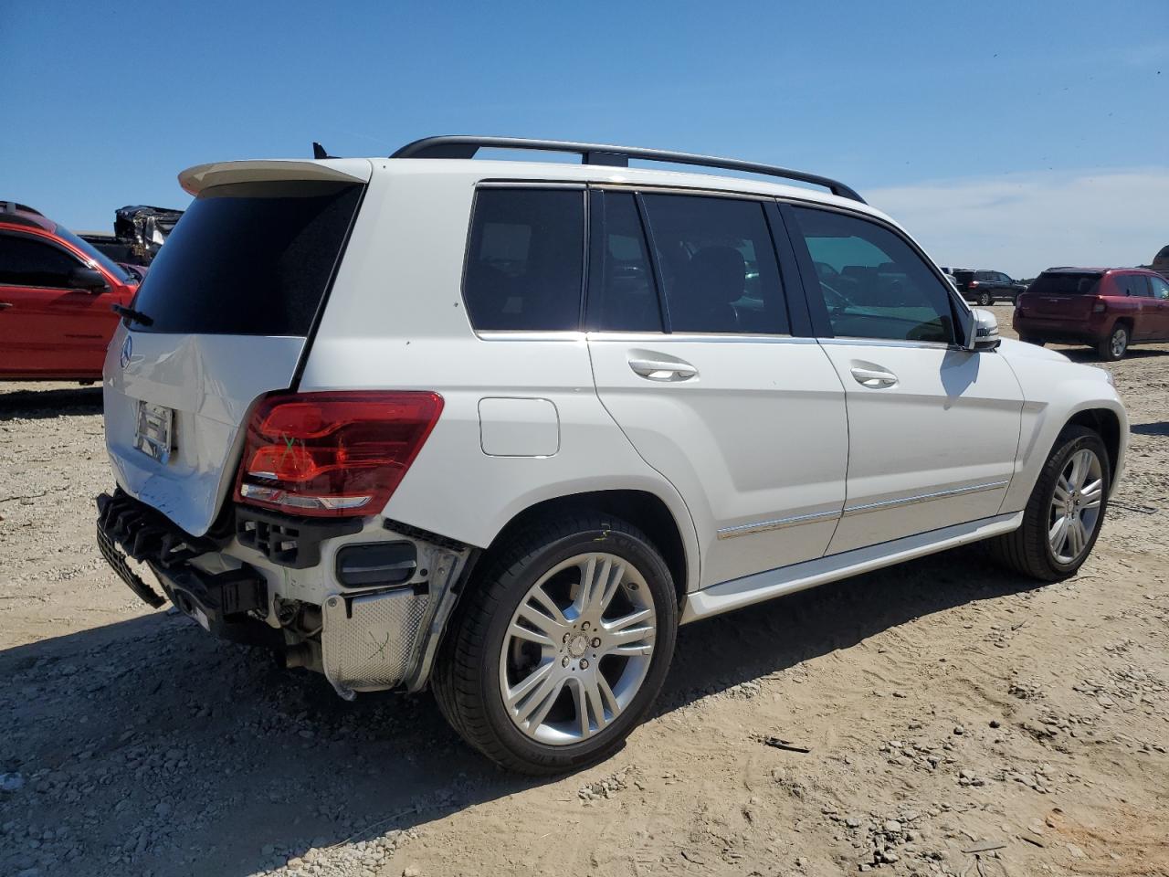 Image 3 of 2013 MERCEDES-BENZ GLK 350 2013 with VIN WDCGG5HB9DG069645